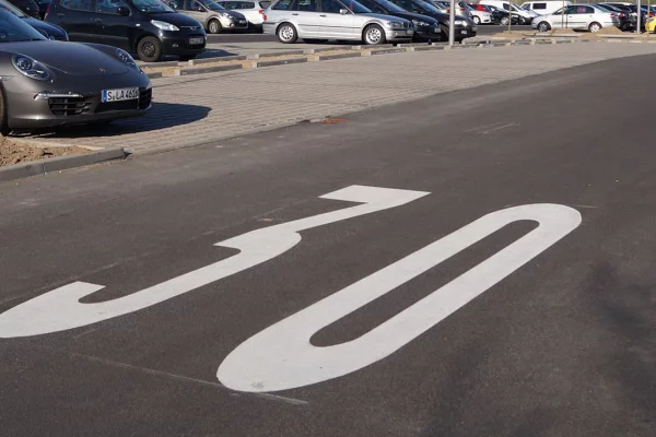 Neubau Mitarbeiterparkplatz, Porsche Leipzig AG